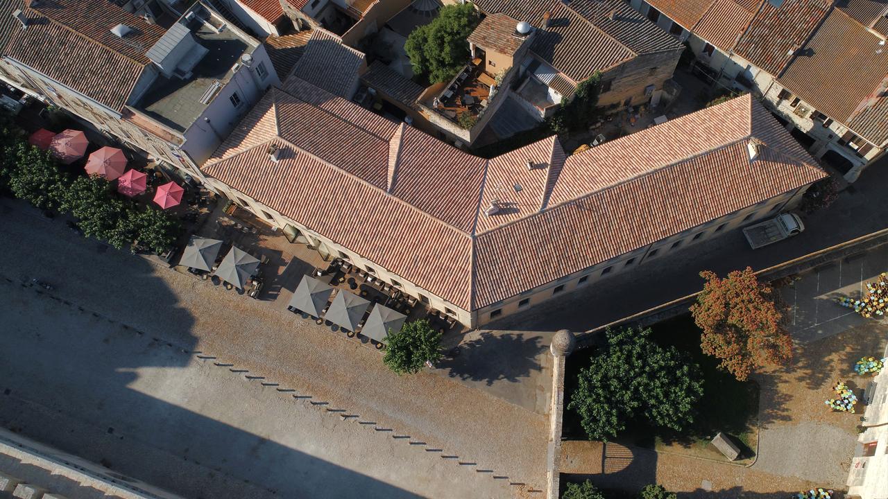 Boutique Hotel Des Remparts & Spa 에그모르트 외부 사진
